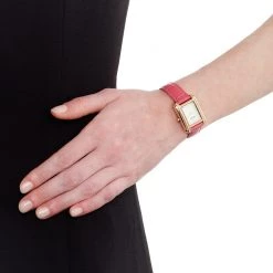 Γυναικείο ρολόι με δερμάτινο λουράκι FOLLI FOLLIE STYLE TALES ροζ -Γυναικεία Αξεσουάρ Κατάστημα 1725748.0 00f1 2 folli follie γυναικείο ρολόι με δερμάτινο λουράκι folli follie style tales ροζ x1000