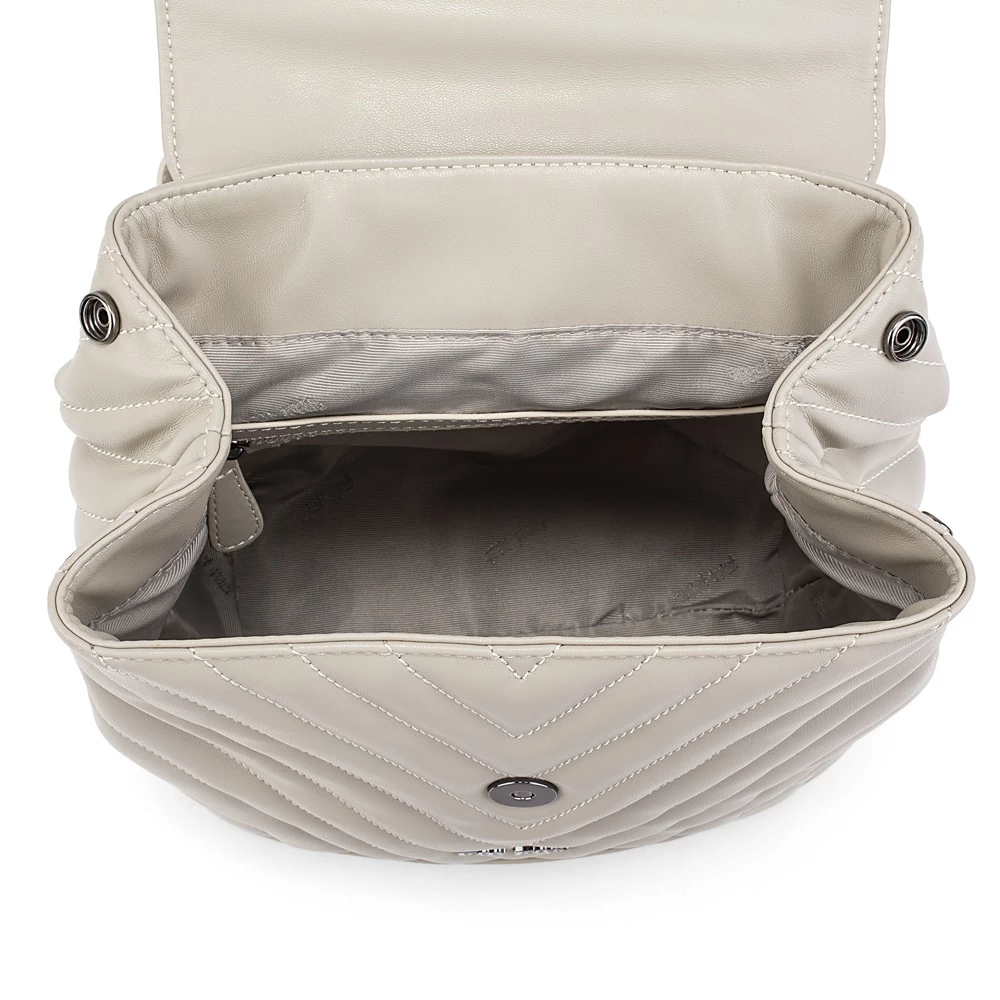 Γυναικεία τσάντα πλάτης FOLLI FOLLIE STYLE ROW γκρι 6 Γυναικεία τσάντα πλάτης FOLLI FOLLIE STYLE ROW γκρι - Image 4