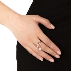 Γυναικείο δαχτυλίδι FOLLI FOLLIE Flower Power από ορείχαλκο 18k Rose Gold Plated 5 Γυναικείο δαχτυλίδι FOLLI FOLLIE Flower Power από ορείχαλκο 18k Rose Gold Plated -Γυναικεία Αξεσουάρ Κατάστημα 1799616.0 0000 2 folli follie γυναικείο δαχτυλίδι folli follie flower power από ορείχαλκο 18k rose gold plated x1000