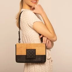 Γυναικεία τσάντα ώμου APOXYLO 375 JACKIE μαύρη εκρού -Γυναικεία Αξεσουάρ Κατάστημα 1815839.0 e400 2 apoxylo γυναικεία τσάντα ώμου apoxylo 375 jackie μαύρη εκρού x1000