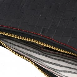 Γυναικεία τσάντα ώμου από φελλό APOXYLO 378 SHAPE μαύρη -Γυναικεία Αξεσουάρ Κατάστημα 1829832.0 7100 2 apoxylo γυναικεία τσάντα ώμου από φελλό apoxylo 378 shape μαύρη x1000