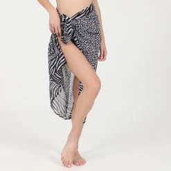 Γυναικείο παρεό MICHAEL By Michael Kors Animal Blend ασπρόμαυρο -Γυναικεία Αξεσουάρ Κατάστημα 1840419.0 0571 2 michael kors γυναικείο παρεό michael by michael kors animal blend ασπρόμαυρο x1000