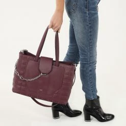 Γυναικεία τσάντα Shopping GAUDI GBG.0W1.083.143 Linea μπορντό 10 Γυναικεία τσάντα Shopping GAUDI GBG.0W1.083.143 Linea μπορντό -Γυναικεία Αξεσουάρ Κατάστημα 1853838.0 00q0 4 gaudi γυναικεία τσάντα shopping gaudi gbg.0w1.083.143 linea μπορντό x1000