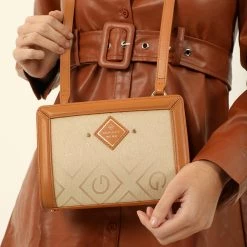 Γυναικεία τσάντα ώμου GANT G4975085 ICON G CROSS μπεζ καφέ -Γυναικεία Αξεσουάρ Κατάστημα 1856326.0 0707 5 gant γυναικεία τσάντα ώμου gant g4975085 icon g cross μπεζ καφέ x1000